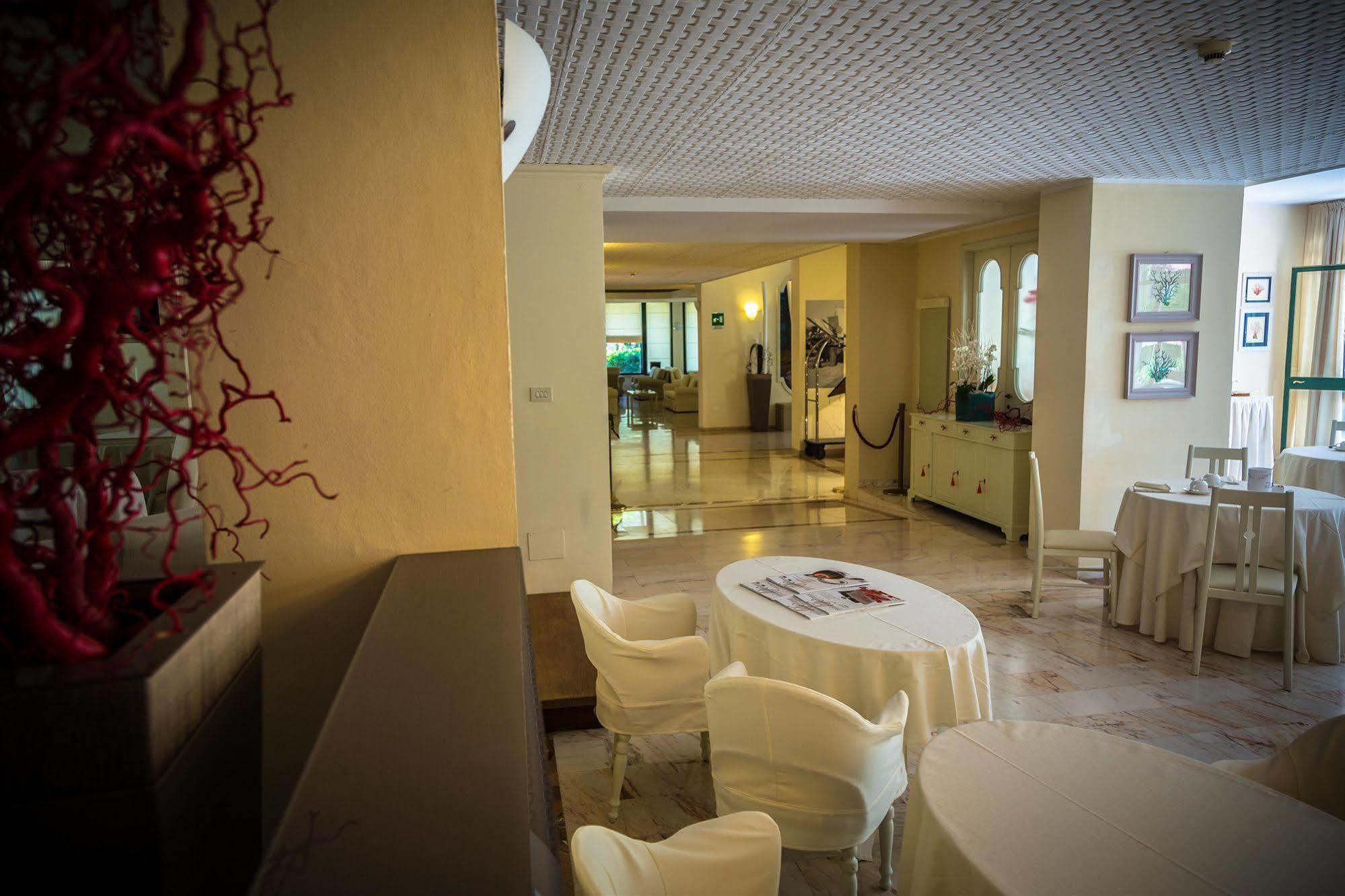 Hotel Michelangelo Milano Marittima Zewnętrze zdjęcie